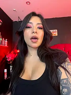 Snapshot of foxxy_nasty chatting on December 2025 05:11:01 PM foxxy nasty online show from December 2025 05:11:01 PM