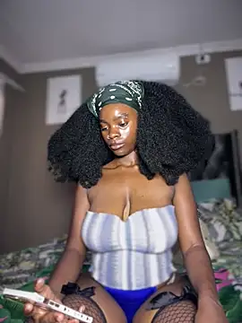 Candy-Heart online show from February 2026 07:41:02 AM