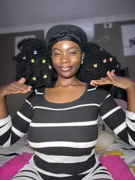 Candy-Heart online show from March 2026 09:22:02 PM