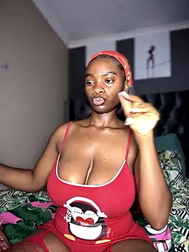 Candy-Heart online show from January 2026 12:04:01 AM