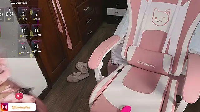 Snapshot of emmars_ chatting on October 2025 07:10:01 PM emmars online show from October 2025 07:10:01 PM