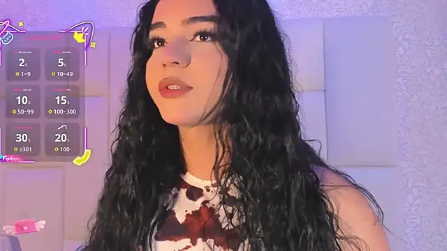 Snapshot of Summer_walkerr chatting on November 2025 12:42:01 PM Summer walkerr online show from November 2025 12:42:01 PM