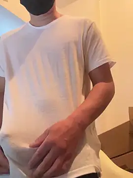 Snapshot of MTKIK chatting on February 2025 01:11:01 AM MTKIK online show from February 2025 01:11:01 AM