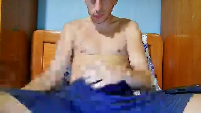 Snapshot of AvarageEuropeGuy chatting on October 2025 07:42:01 AM AvarageEuropeGuy online show from October 2025 07:42:01 AM
