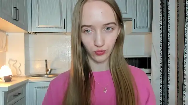 leslie my lovee online show from November 2025 07:08:02 PM