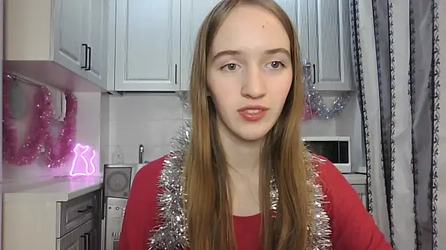 Snapshot of leslie_my_lovee chatting on December 2024 10:58:02 PM leslie my lovee online show from December 2024 10:58:02 PM