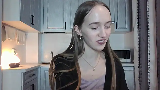 Snapshot of leslie_my_lovee chatting on March 2025 08:43:01 PM leslie my lovee online show from March 2025 08:43:01 PM