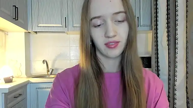 leslie my lovee online show from November 2025 07:51:02 PM