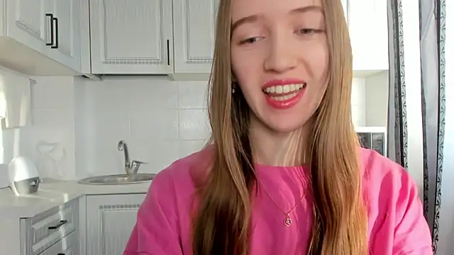 leslie my lovee online show from November 2025 08:13:01 AM