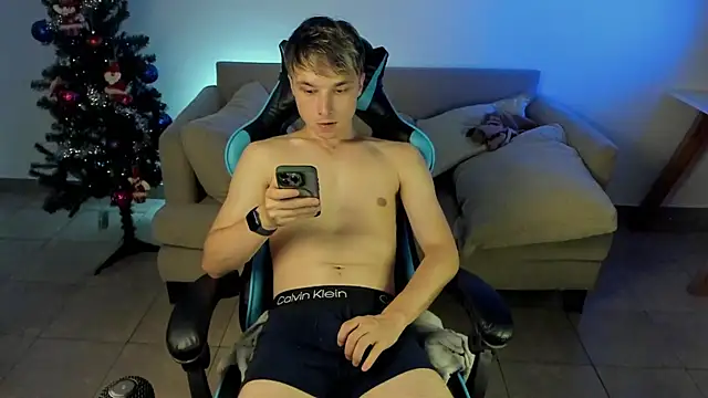 marcusmit online show from December 2024 12:19:01 AM