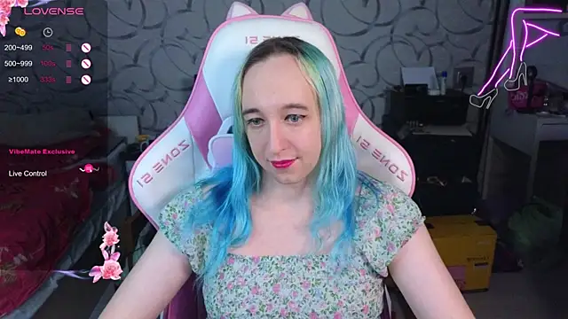 TheTrixy online show from November 2025 07:44:02 AM