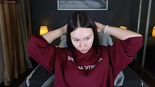 GIGI BENNET online show from March 2025 05:05:02 AM