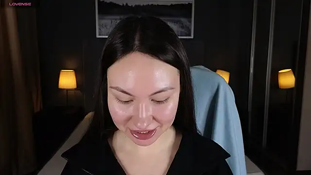 GIGI BENNET online show from March 2025 05:13:02 AM