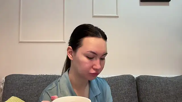 GIGI BENNET online show from March 2025 05:03:01 AM