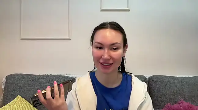 GIGI BENNET online show from March 2025 08:06:02 AM