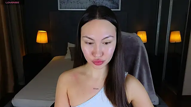 GIGI BENNET online show from February 2025 08:35:01 AM