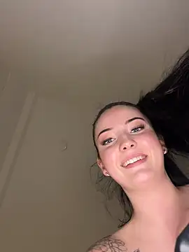Snapshot of Sugarlina chatting on February 2025 12:39:01 AM Sugarlina online show from February 2025 12:39:01 AM