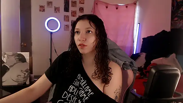 AllyDonfort online show from May 2026 10:07:02 PM