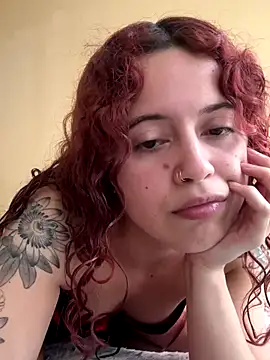 frikigyal online show from December 2025 10:23:02 PM