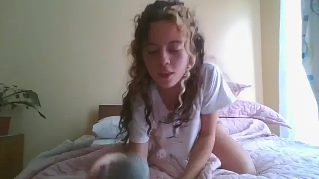 Snapshot of frikigyal chatting on February 2025 12:47:02 PM frikigyal online show from February 2025 12:47:02 PM