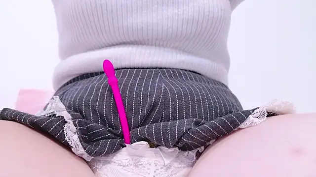 x--Miu--x online show from October 2025 05:06:02 AM