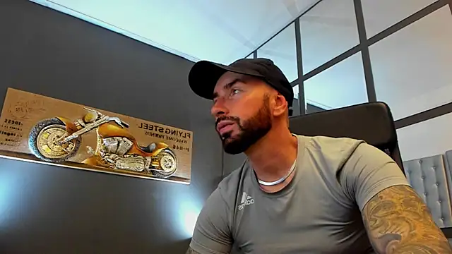 AronGrant online show from October 2025 09:19:02 AM