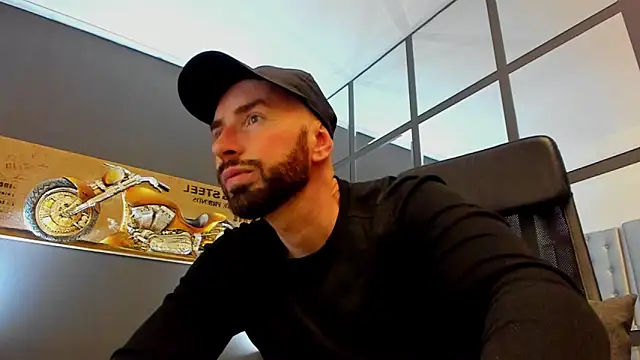 AronGrant online show from December 2025 10:07:02 AM