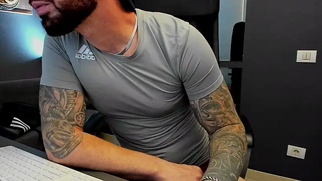 AronGrant online show from November 2025 11:15:02 AM