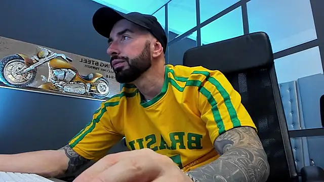 AronGrant online show from November 2025 11:03:02 AM