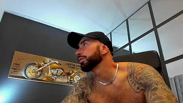 AronGrant online show from October 2025 10:45:02 AM