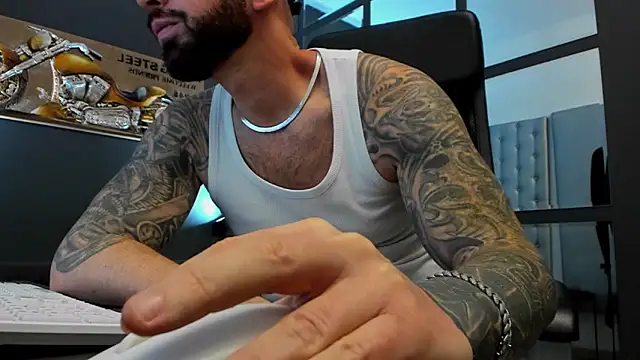 AronGrant online show from November 2025 10:19:02 AM