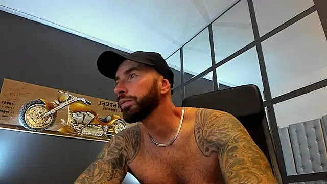 AronGrant online show from September 2025 10:05:01 AM