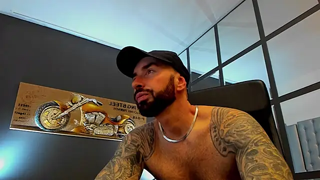 AronGrant online show from November 2025 09:56:01 AM