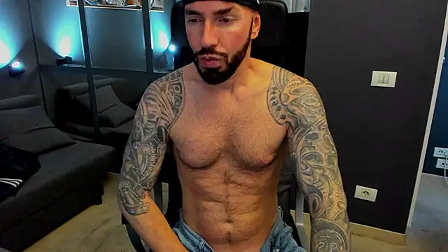 AronGrant online show from December 2025 10:06:01 AM