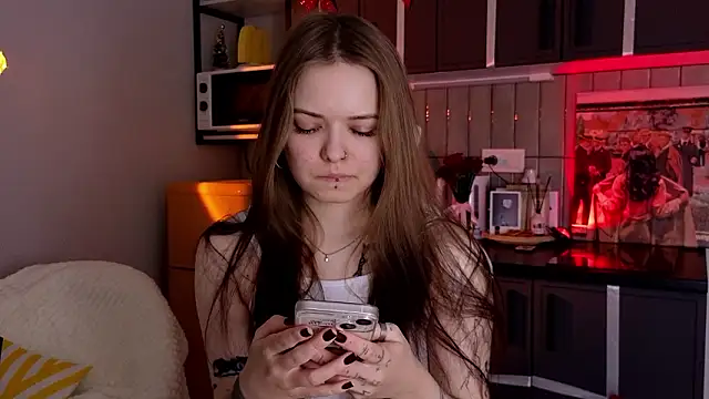 doll lol  online show from February 2026 06:07:02 PM