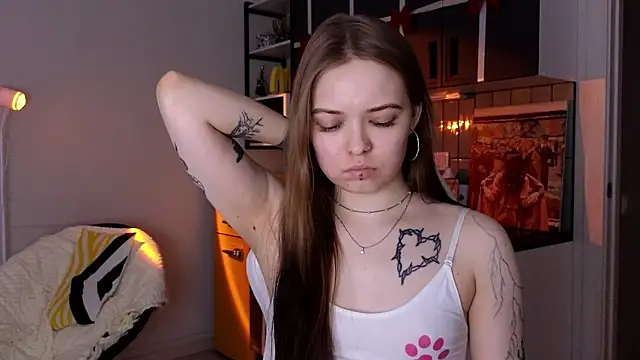 doll lol  online show from March 2026 04:45:01 PM