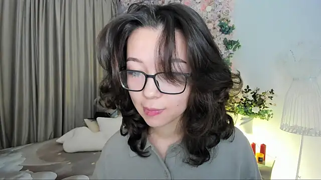 AgnieszkaBanana online show from November 2025 01:21:01 AM