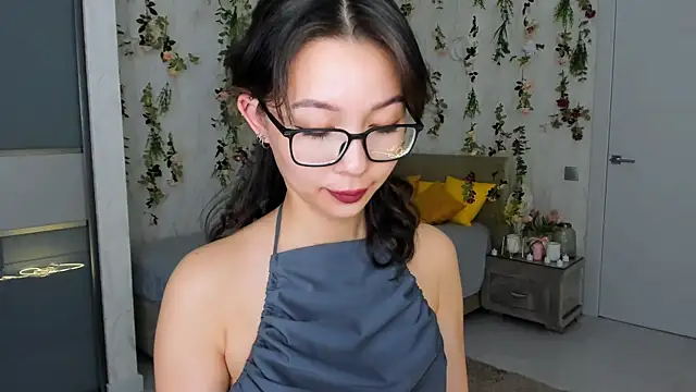 AgnieszkaBanana online show from November 2025 08:02:01 PM