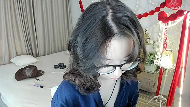 AgnieszkaBanana online show from May 2026 04:11:02 AM