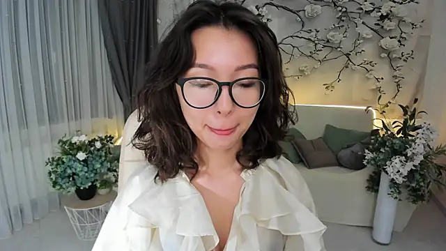 AgnieszkaBanana online show from November 2025 07:28:02 PM