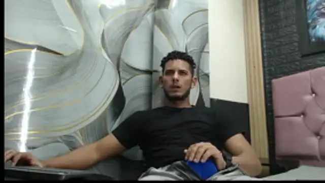 Chris Dick23 online show from November 2025 07:00:02 AM