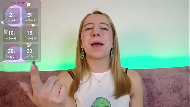 Snapshot of Miiaa_doll chatting on November 2025 02:26:01 AM Miiaa doll online show from November 2025 02:26:01 AM