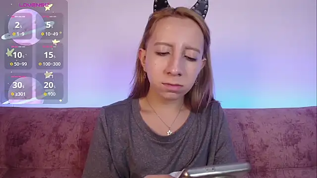 Snapshot of Miiaa_doll chatting on September 2025 11:38:02 AM Miiaa doll online show from September 2025 11:38:02 AM