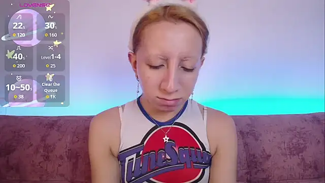 Snapshot of Miiaa_doll chatting on October 2025 11:44:02 AM Miiaa doll online show from October 2025 11:44:02 AM