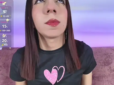 Snapshot of Miiaa_doll chatting on May 2026 01:01:02 AM Miiaa doll online show from May 2026 01:01:02 AM