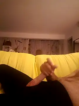 Snapshot of terisdfg chatting on March 2025 06:17:02 PM terisdfg online show from March 2025 06:17:02 PM