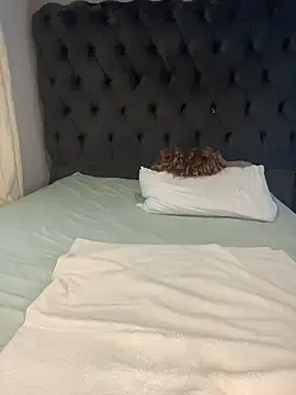 MILL204 online show from April 2026 04:25:02 AM