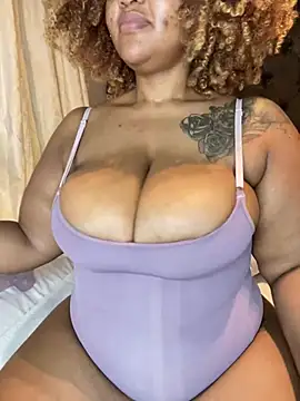 Snapshot of MILL204 chatting on January 2026 01:23:02 AM MILL204 online show from January 2026 01:23:02 AM