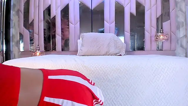 AlinaSweett online show from February 2026 03:21:01 PM