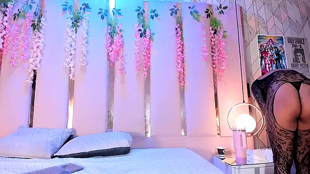 AlinaSweett online show from May 2026 04:15:01 PM